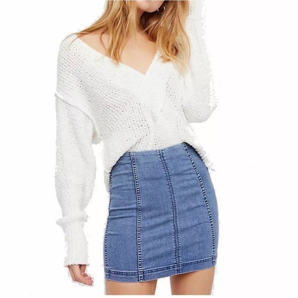 Free People Modern Femme Denim Mini Skirt Blue Size 8‎